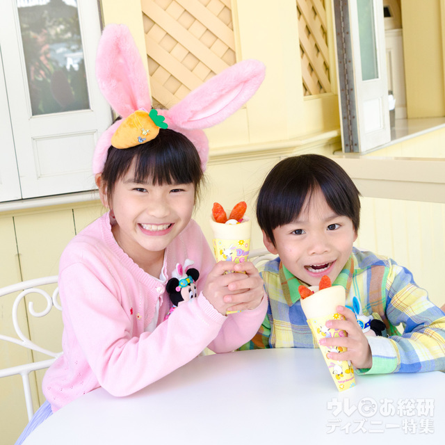 ブレッドコーン（バジル風味のクラムチャウダー）¥500｜ザ・ガゼーボ｜東京ディズニーランド2017年「ディズニー・イースター」