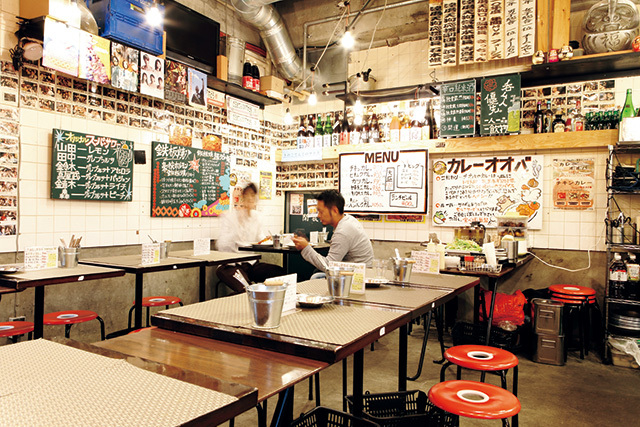 カレー オオバ 恵比寿横丁（恵比寿）　内観