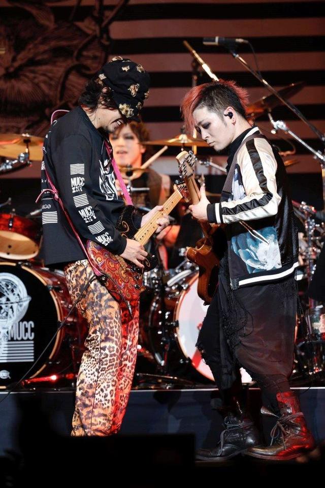 （左から）L'Arc-en-Ciel・Ken／SATOち／ミヤ