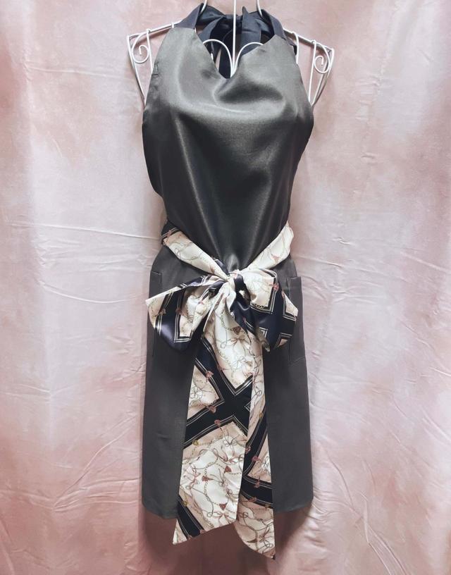 【ニトリ　デコホーム】エプロン（WGスカーフ柄）／税込1,490円