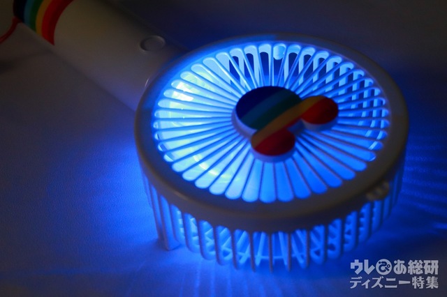 ポータブルファン 2200円