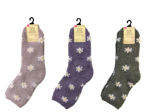 【DAISOネットストアイチオシランキング 5位】「ルームソックス（ドライフラワー、花総柄）」110円（税込）