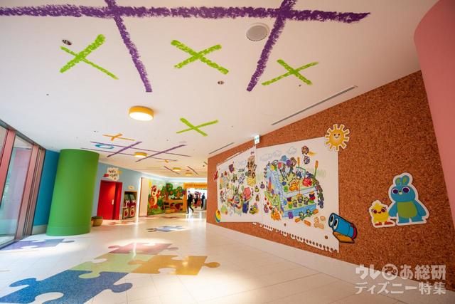 東京ディズニーリゾート・トイ・ストーリーホテル「ロビー」