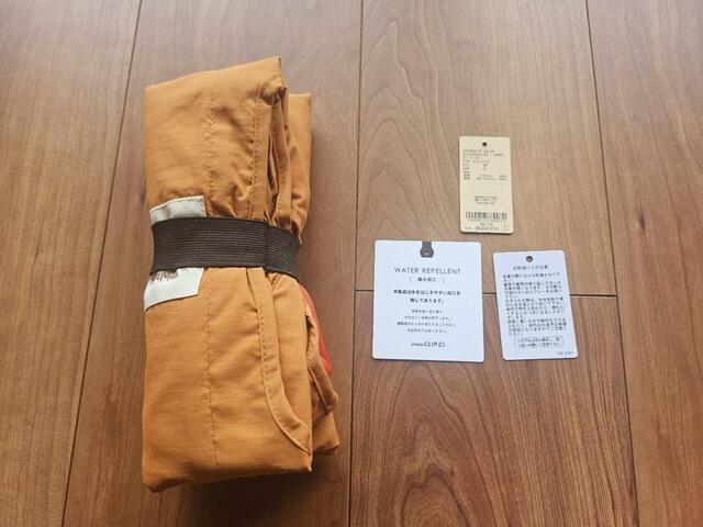 【studio CLIP　NEWカゴエコバッグ】大きめサイズながら、使わないときは約縦8×横20cmのコンパクトサイズにたためます！たたんだ後に留めるゴムも付属◎