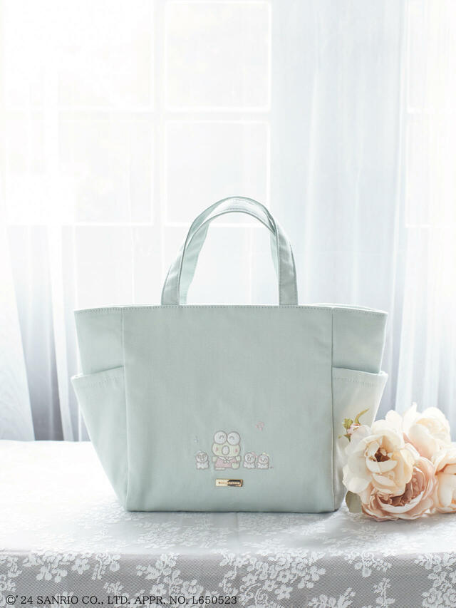【Maison de FLEUR×サンリオキャラクターズ】けろけろけろっぴ サイドポケットトートバッグ（カラー：Mint）価格：7,300円（税込）
