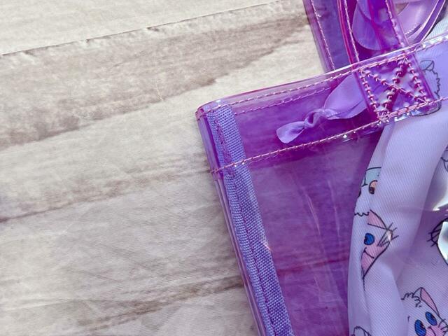 カラーはラベンダーをチョイス。クリア素材がキュート！