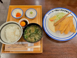 【トーキョーアジフライ】この店の唯一の料理。ご飯はお代わり自由