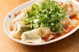 紅油餃子パクチートッピング