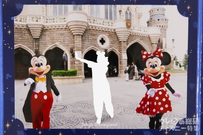 Tdr キャラクターに会わずに一緒に写真が撮れる 新フォトサービス 2 2 ディズニー特集 ウレぴあ総研