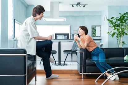 男性たちに聞いた 同棲 から 結婚 までの期間 きっかけ 1 最終チェック 1 2 Mimot ミモット