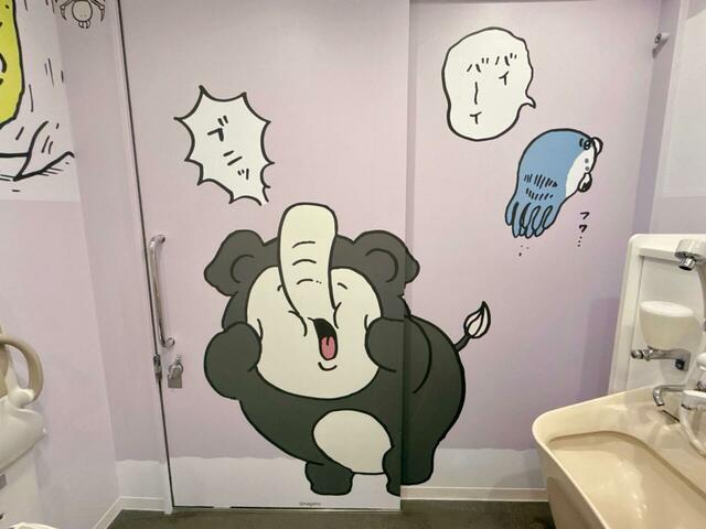 【ちいかわらんど 原宿店】見どころポイント3：「悪夢編」のゾウもおちょくったような表情で登場です！