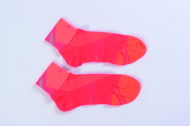 ナイキエリート ランニング ライトウェイト クオーター ソックス