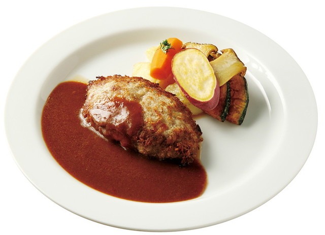 kitchen NOMU／和牛100%手作りハンバーグ950円は、野村さんの真面目な人柄を表すような味わい。