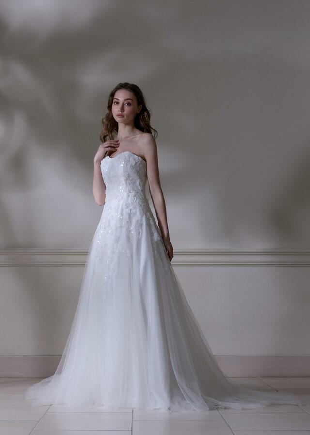 「DAVID K NEW YORK（デヴィッド ケイ ニューヨーク）」新作ウェディングドレス　NY-0129_Offwhite