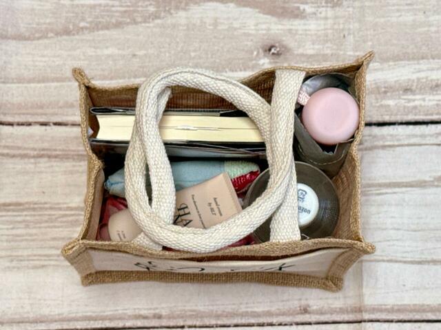 ちょっとしたお出かけの際の荷物をイン♪