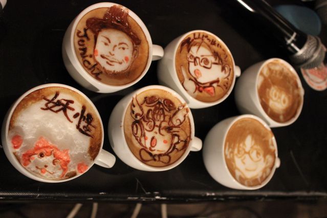 ラテ-1/さまざまなラテアート