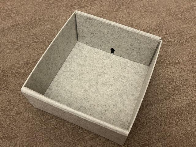 【IKEA　KOMPLEMENT コムプレメント】大きさは25cm×27cm