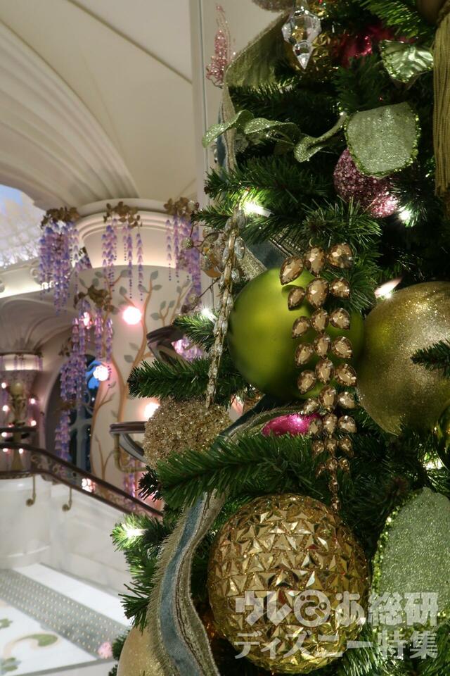 東京ディズニーシー・ファンタジースプリングスホテル クリスマスツリー