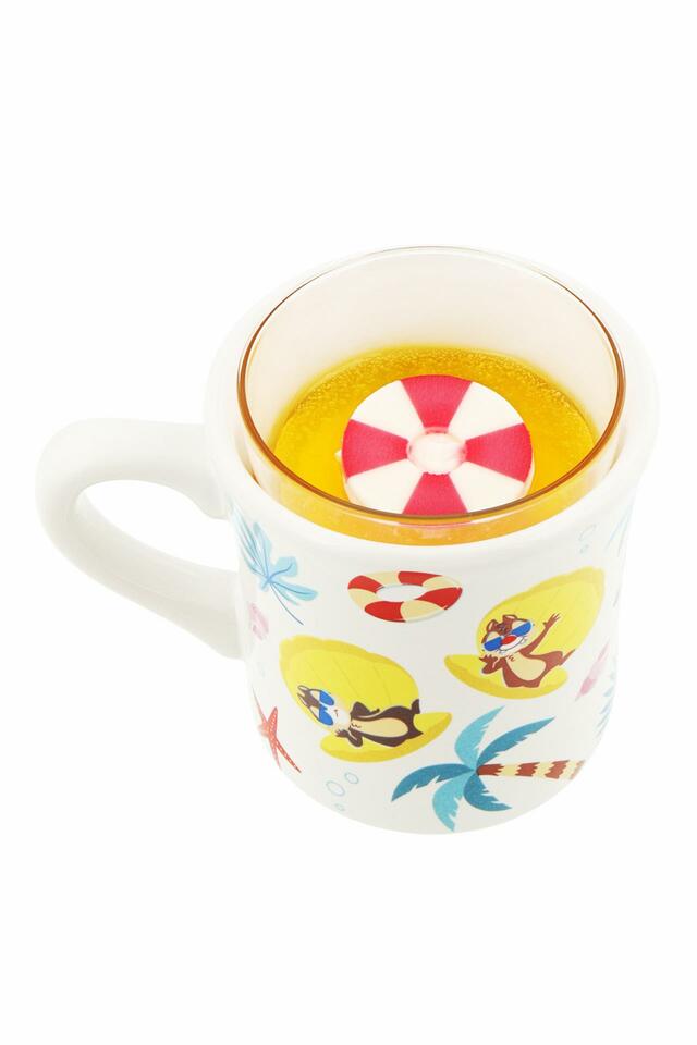 パッションフルーツ・パイナップルゼリー&バニラムース、スーベニアカップ付き 1,100円｜提供店舗：東京ディズニーランド 「プラズマ・レイズ・ダイナー」｜東京ディズニーリゾート「SuiSui Summer」スーベニア付きメニュー