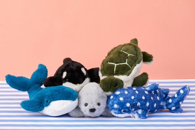 【ポーズー】クッションポーチ（全5種類）各3,630円（税込）