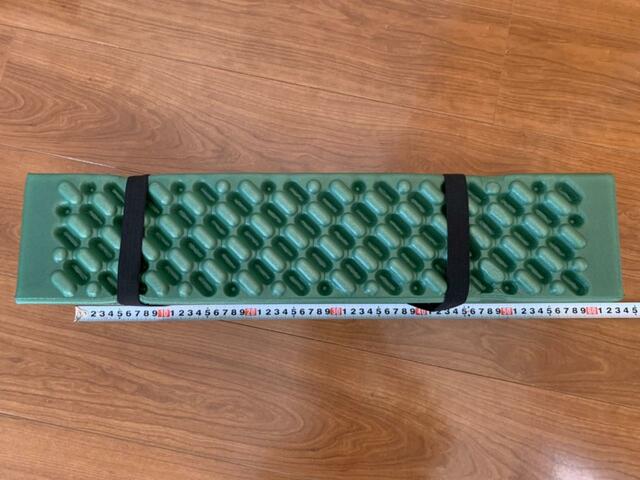 【CAPTAIN STAG EVAフォームマット】折りたたんだ際の幅は約56cm