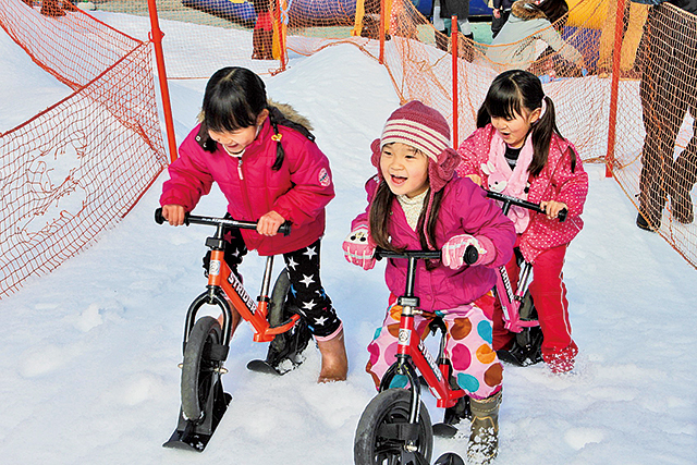 西武園ゆうえんち「雪の王国」