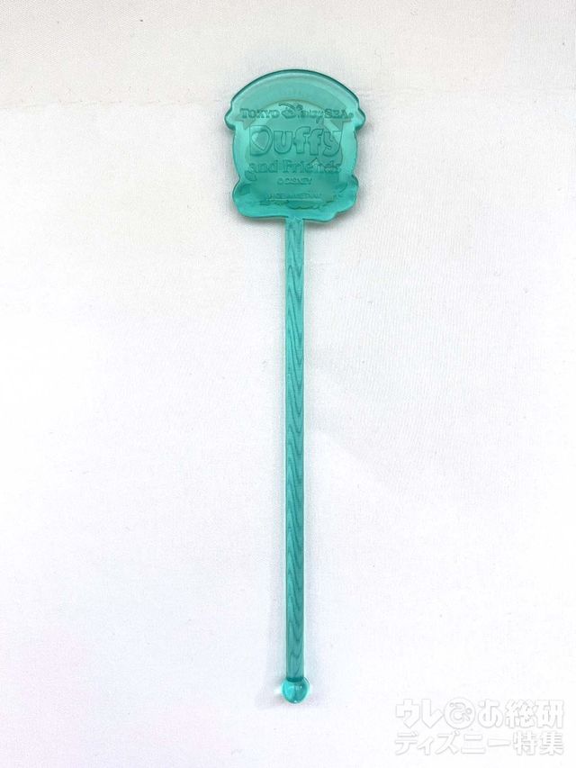 “ダッフィー＆フレンズのテイスティ・サマー・サプライズ” スーベニアタンブラーセット（マドラー）