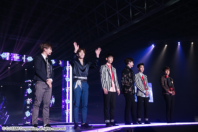 BOYFRIEND　『KCON 2016 Japan』4月10日＠幕張メッセ国際展示ホール7,8ホール