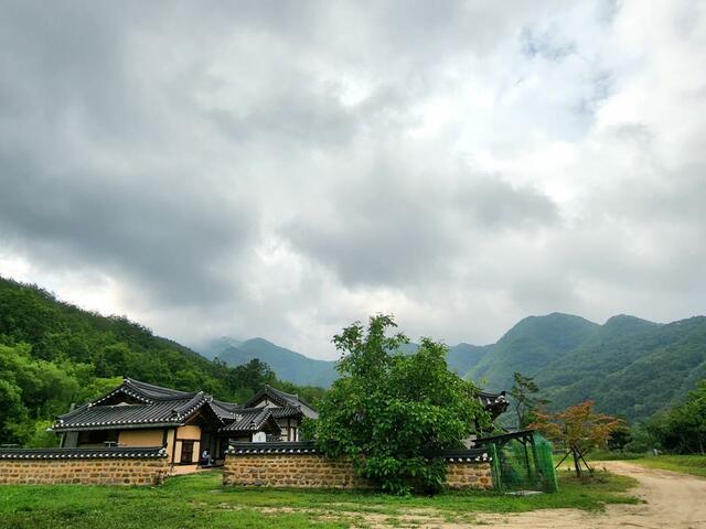 聾巖宗宅の朝の風景