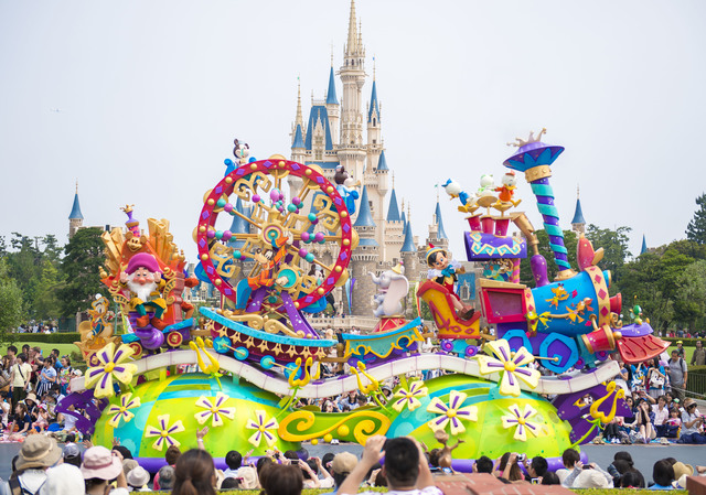 ハピネス・イズ・ヒア｜東京ディズニーランド