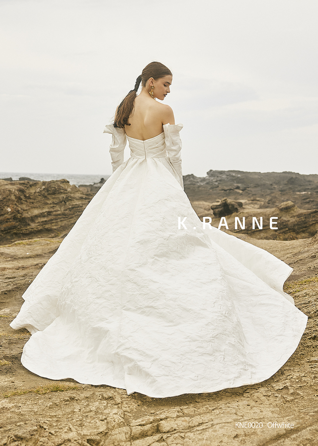 KNE0020_Offwhite
