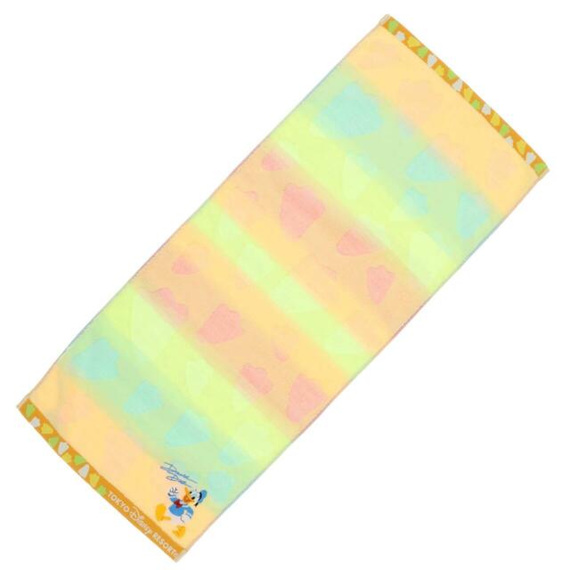 フェイスタオル 1,500円｜東京ディズニーリゾート「ドナルドダック」関連グッズ｜販売店舗：東京ディズニーランド「ギャグファクトリー/ファイブ・アンド・ダイム」、東京ディズニーシー「エンポーリオ」