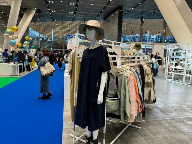 【ワークマン レディースエアロクラスターガーデワンピース】「エアロクラスター」という技術を採用。花粉やダニから身を守ってくれます