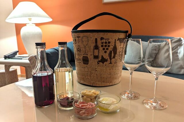 【リゾナーレトマム】「VINO BAG」1名2,000円（写真は2名分）