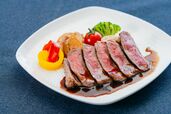 「ライブキッチンで焼き上げるサーロインステーキ」＜期間：2026年11月26日～2027年2月25日＞【サーロインステーキ・豚しゃぶ・いちごのスイーツも好きなだけ！「松江エクセルホテル東急」で冬を彩るディナービュッフェ開催！】