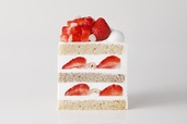 新エクストラスーパーあまおうショートケーキ