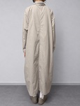 【無印良品 まっすぐ仕立てたシャツワンピース】ゆったりとしたストレートシルエットで、体型を選びません
