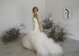 「ST」新作ウェディングドレス　ST-00010_Offwhite