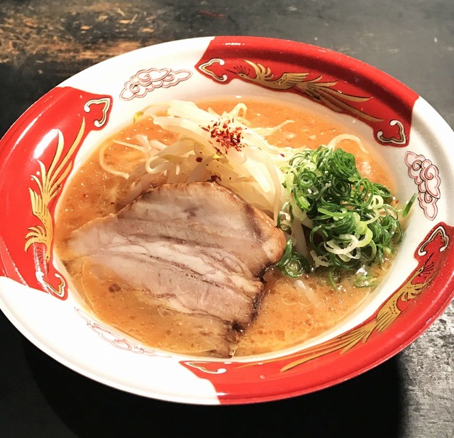 らーめん くろく「仙台極旨濃厚味噌そば」