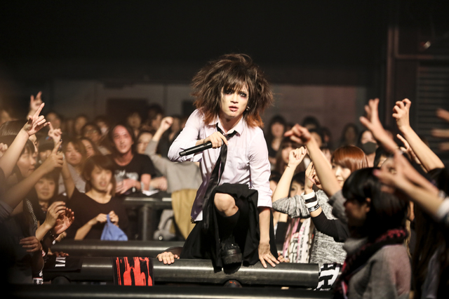 DEZERT・千秋（Vo）