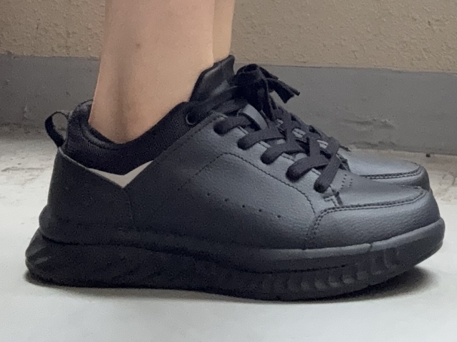 【ワークマン　ハイバウンスウォーク】サイズは24.5〜28.0cmまでの7展開です