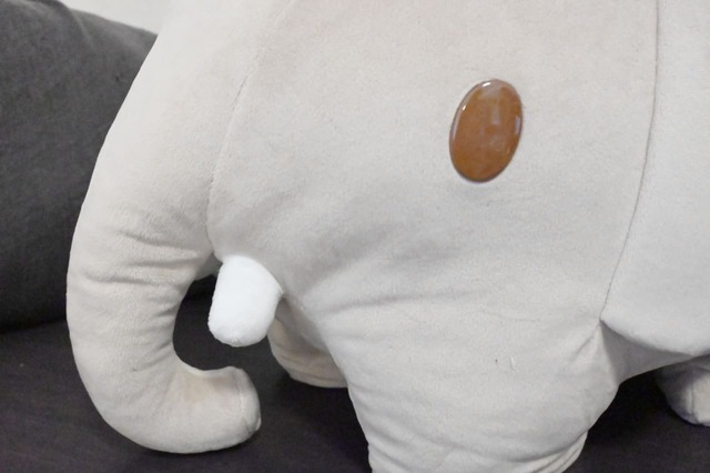 【タイトーくじ ブルーナアニマル／A賞：特大サイズぬいぐるみ ゾウ】つぶらな瞳がかわいい