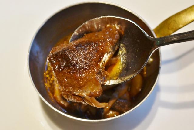 韓国風甘辛煮込み「牛肉のチム」は黒毛和牛使用