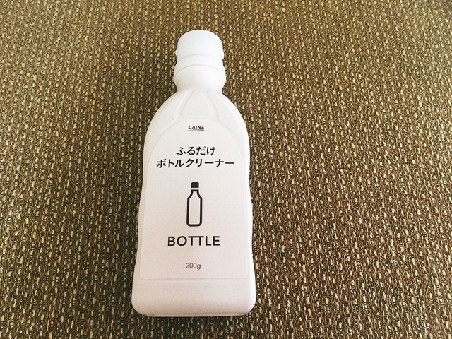 【カインズ 汚れ防止用撥水剤 ３００ｍｌ】粉状のクリーナーです