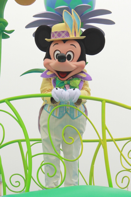 東京ディズニーランド「ディズニー・イースター2015」/「ヒッピティ・ホッピティ・スプリングタイム」ミッキーマウス ©Disney