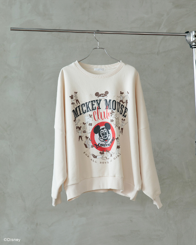 ミッキーマウス・クラブ/アート裏起毛プルオーバー ¥4,990|Green Parks「ディズニー創立100周年」コレクション第2弾