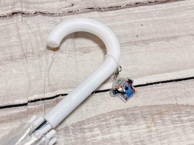 ボールチェーンを外して、最近流行りの“めじるしチャーム”にカスタム！