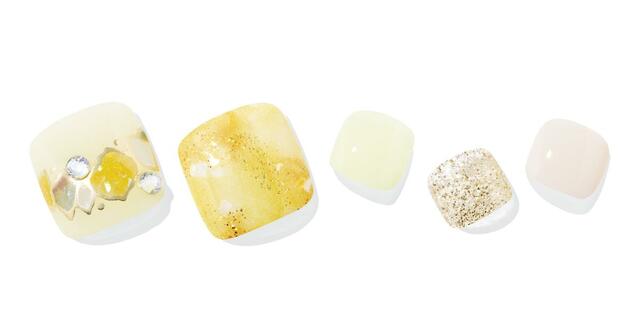 ネイルシール ベル - ohoraとディズニーストアとの共同企画第4弾