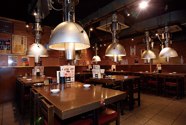 幸永 職安通り店（新宿） 内観