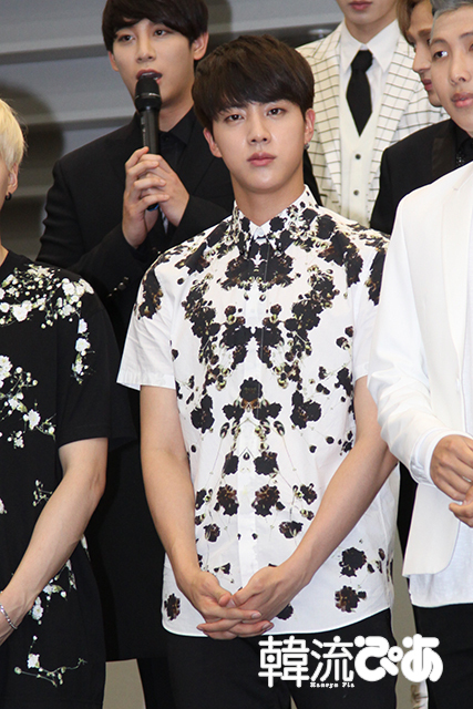 防弾少年団ジン＠「KMF」会見